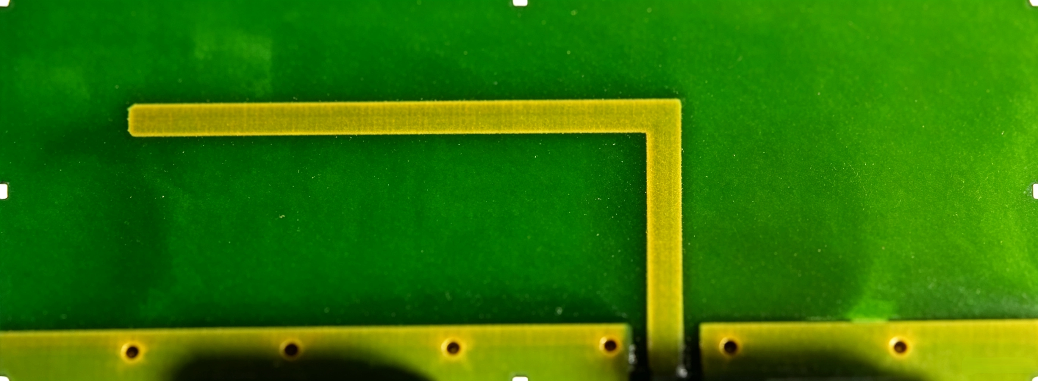 倒L形PCB板载天线.png